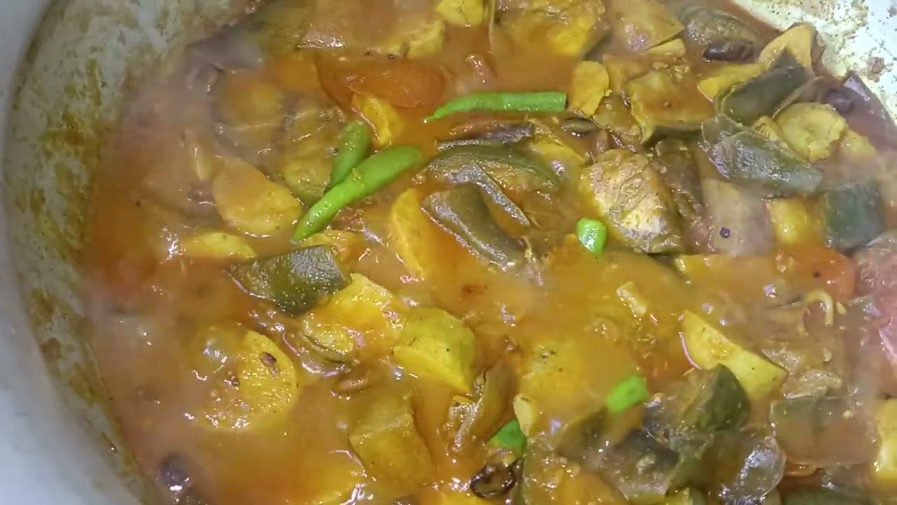 হ্যালো বন্ধুরা দেখো আজকে আমি কি রান্না করতেছি 🍅🌶️🍅🍆