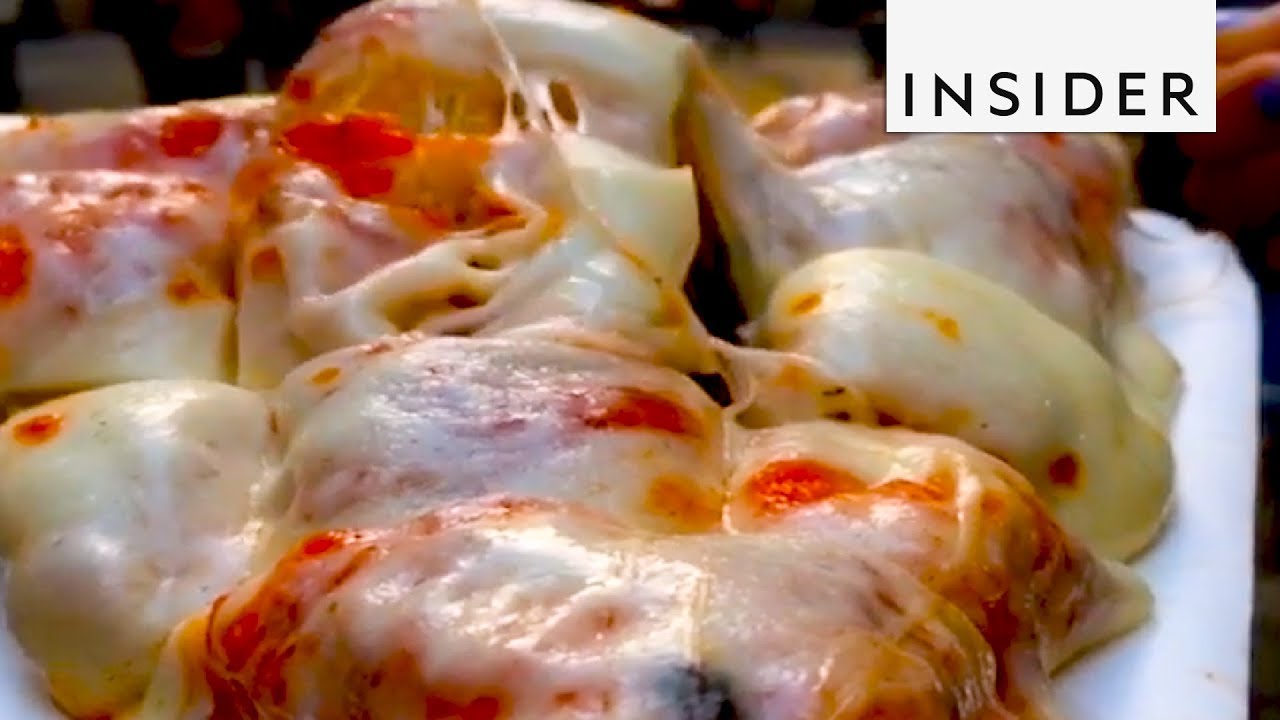 Pizzeria Slices Pizza Into Cubes