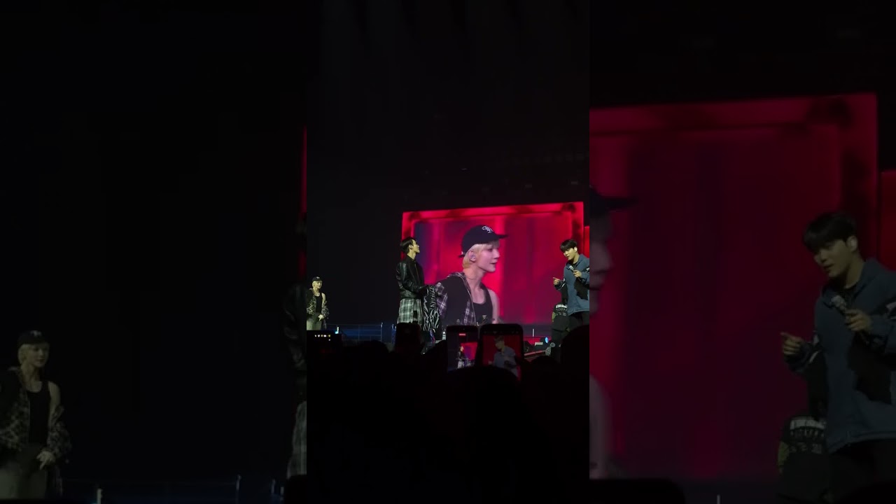 Medley ( Say My Name + THANXX + FEVER + The Leaders + Crazy Form ) 220226 IYF in SG