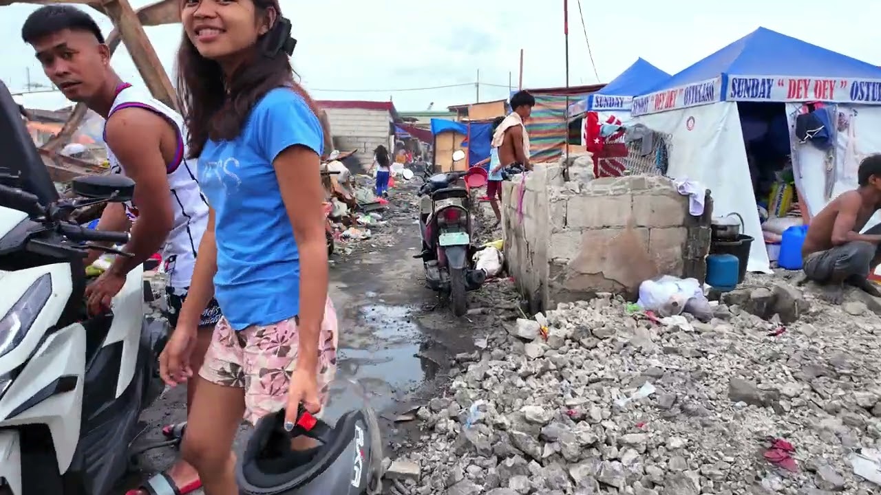 Walking in Tondo Manila's Biggest Slum After the Fire Tragedy - Filipino Resilience in Display [4K]