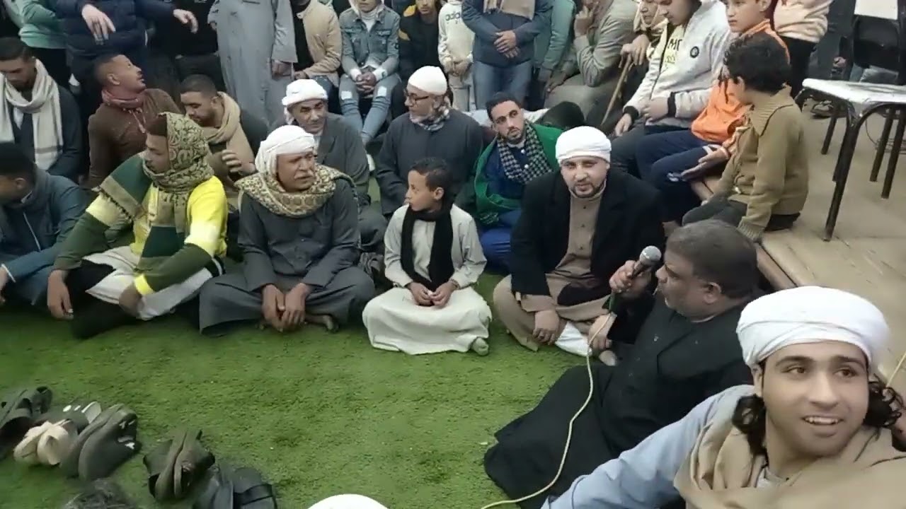 من اجمل اليالى للشيخ ايمن في بساط كريم الدين في ساحه الشيخ عطيه ابو حسن
