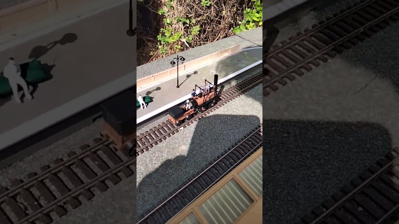 Locomotion number 1 go past station 