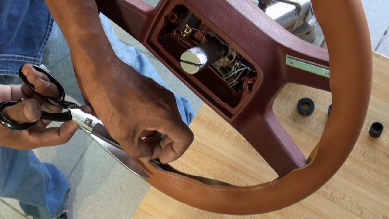 Steering-Wheel Holder - Automotive Upholstery