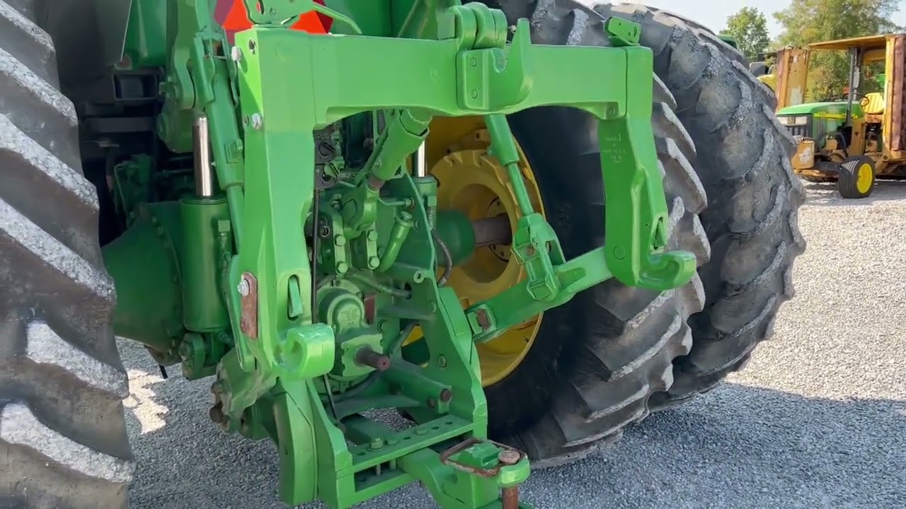 2012 JOHN DEERE 8260R For Sale