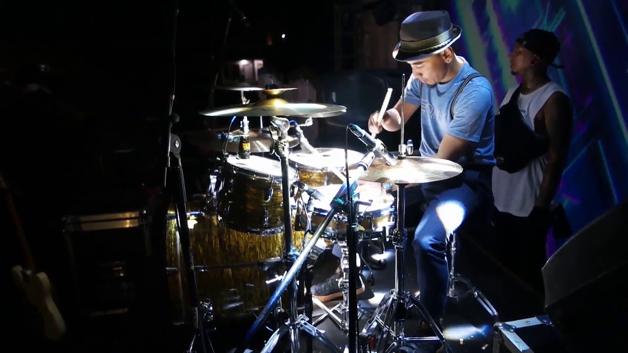 Gocay Steven and Coconutreez Drum Cam   Good Atmosphere Live Kediri