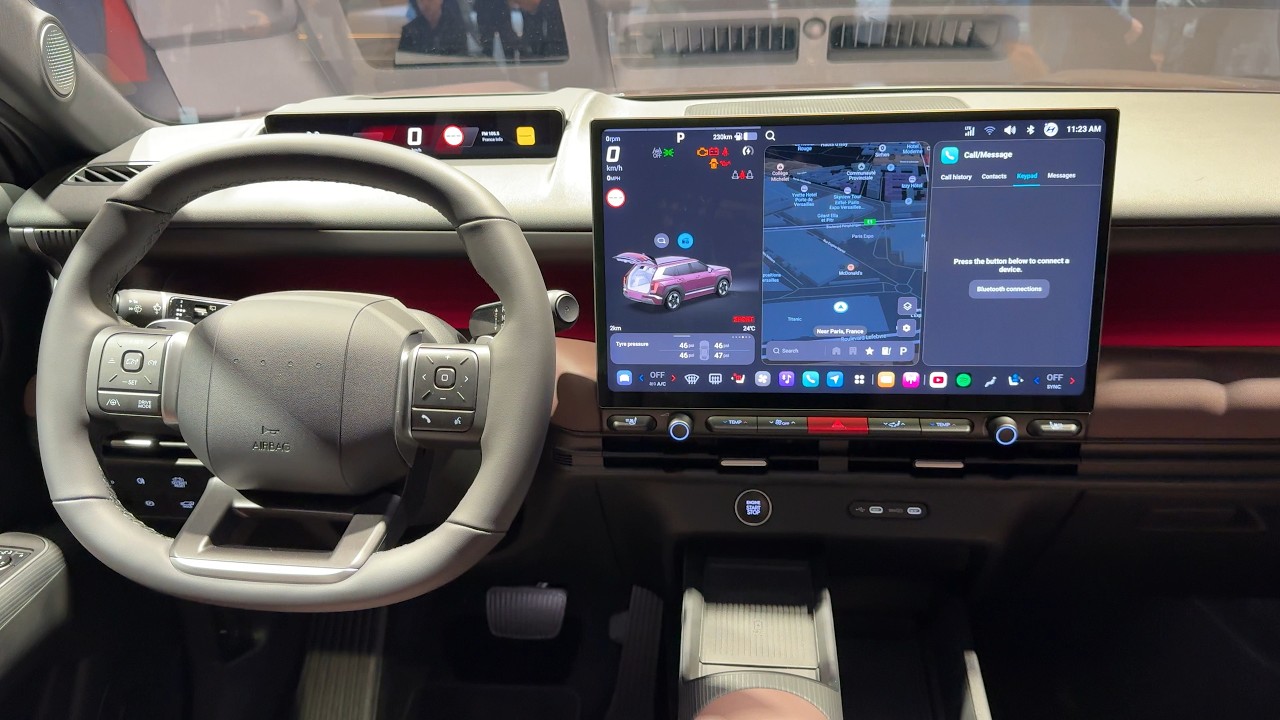 HYUNDAI TUCSON 2027 (EUROPE) - new HUGE 17-inch TOUCHSCREEN, ambient lights & digital cockpit