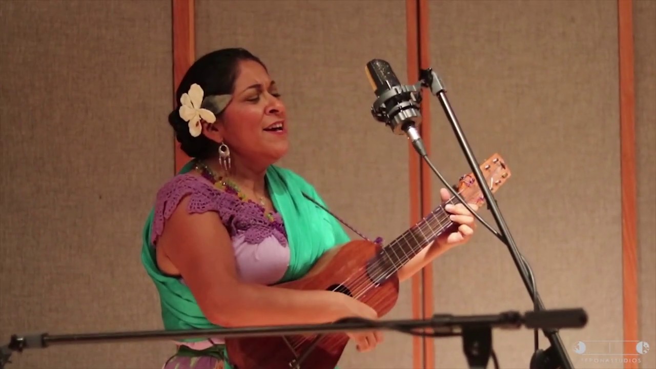 La Morena - Son De Barranca (Teponastudios)