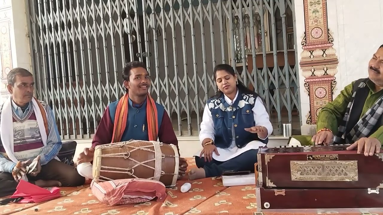 ८२६)बईठकी में #nirgun | कवन कसूर हमसे भईले |  गायिका #रेणु राज साह ढोलक #मोहन शर्मा १७.१२.२४