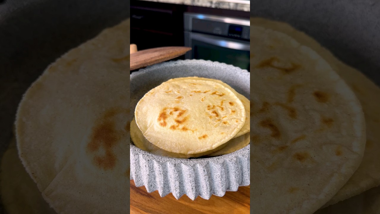 Tortillas de Maíz hechas a mano Receta Fácil 