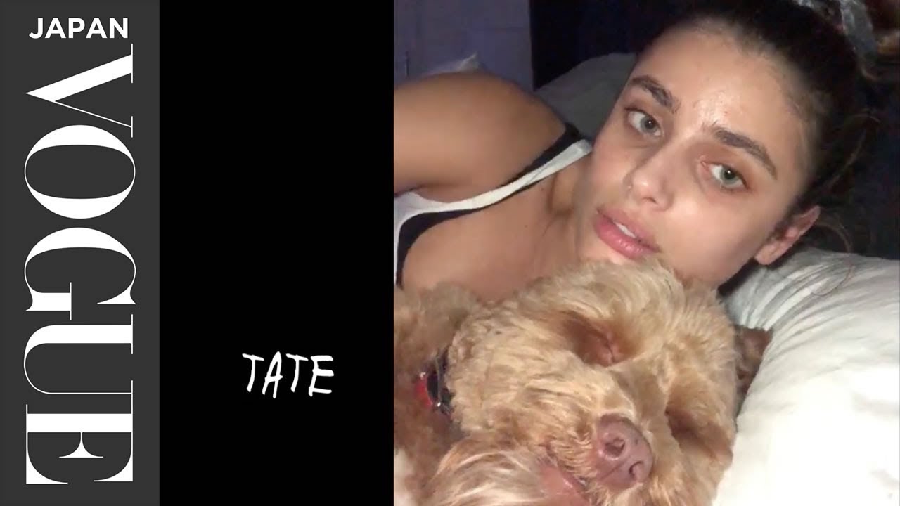 テイラー・ヒル、愛犬との起床からアナ スイのショー出演までの一日に密着。| VOGUE JAPAN