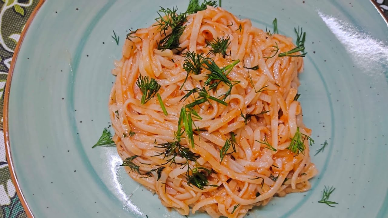 Rosemary Chili Oil Egg Noodles 