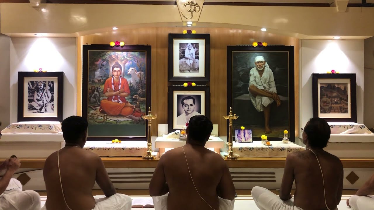 Guru Stavan Aarti Set II at Dadar Karyakendra