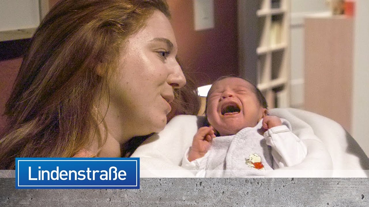 Erster Auftritt von Antonia Zenker #Lindenstrasse