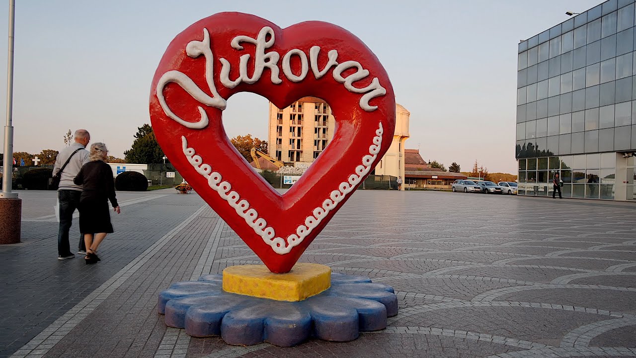 Vukovar city tour , Croatie in Ultra 4K