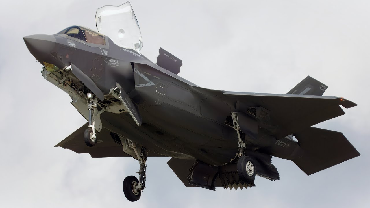 Brand-new F-35 Fighter Jets Arrive in the UK [With ATC Radio]