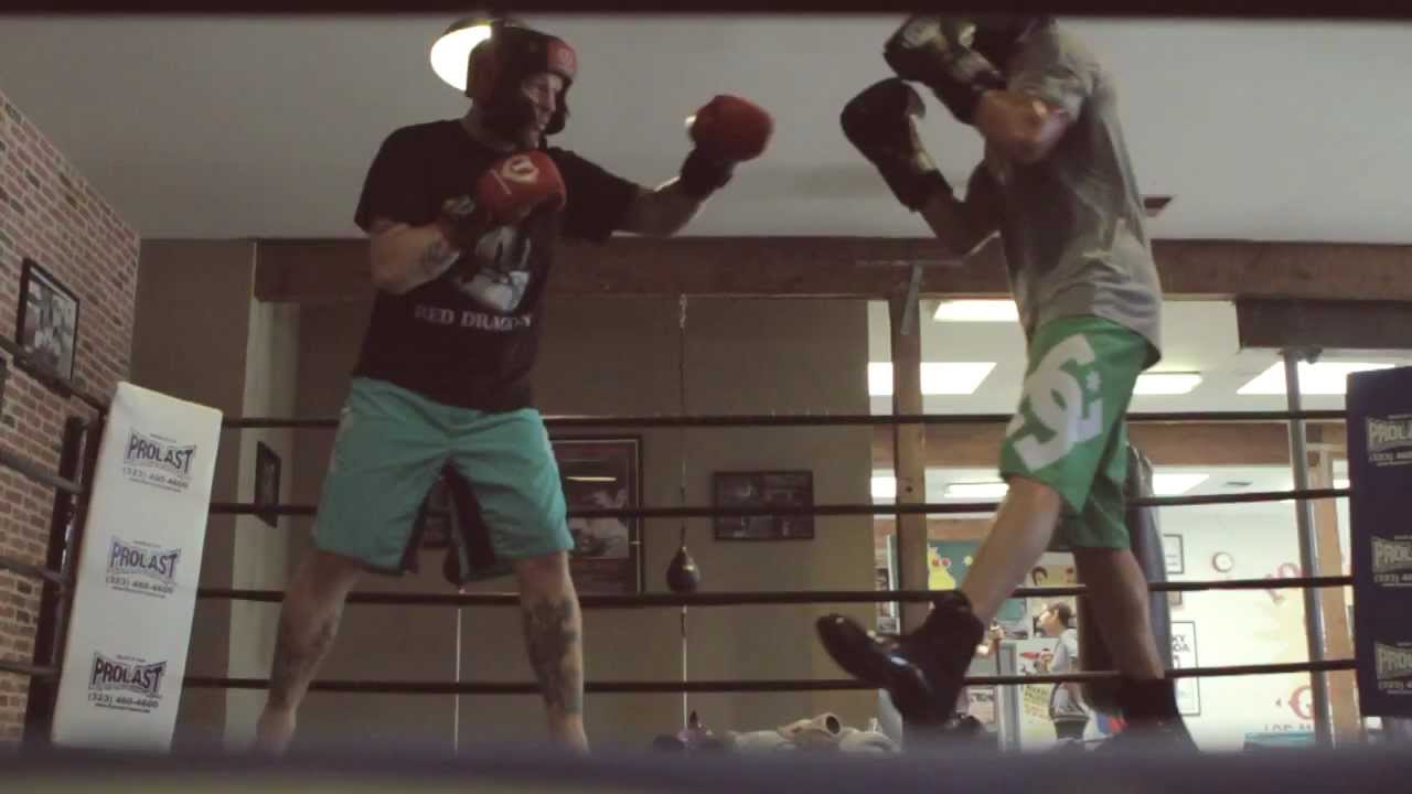 DC SHOES: DAVE MIRRA TRAINS TO FIGHT BRIAN DEEGAN