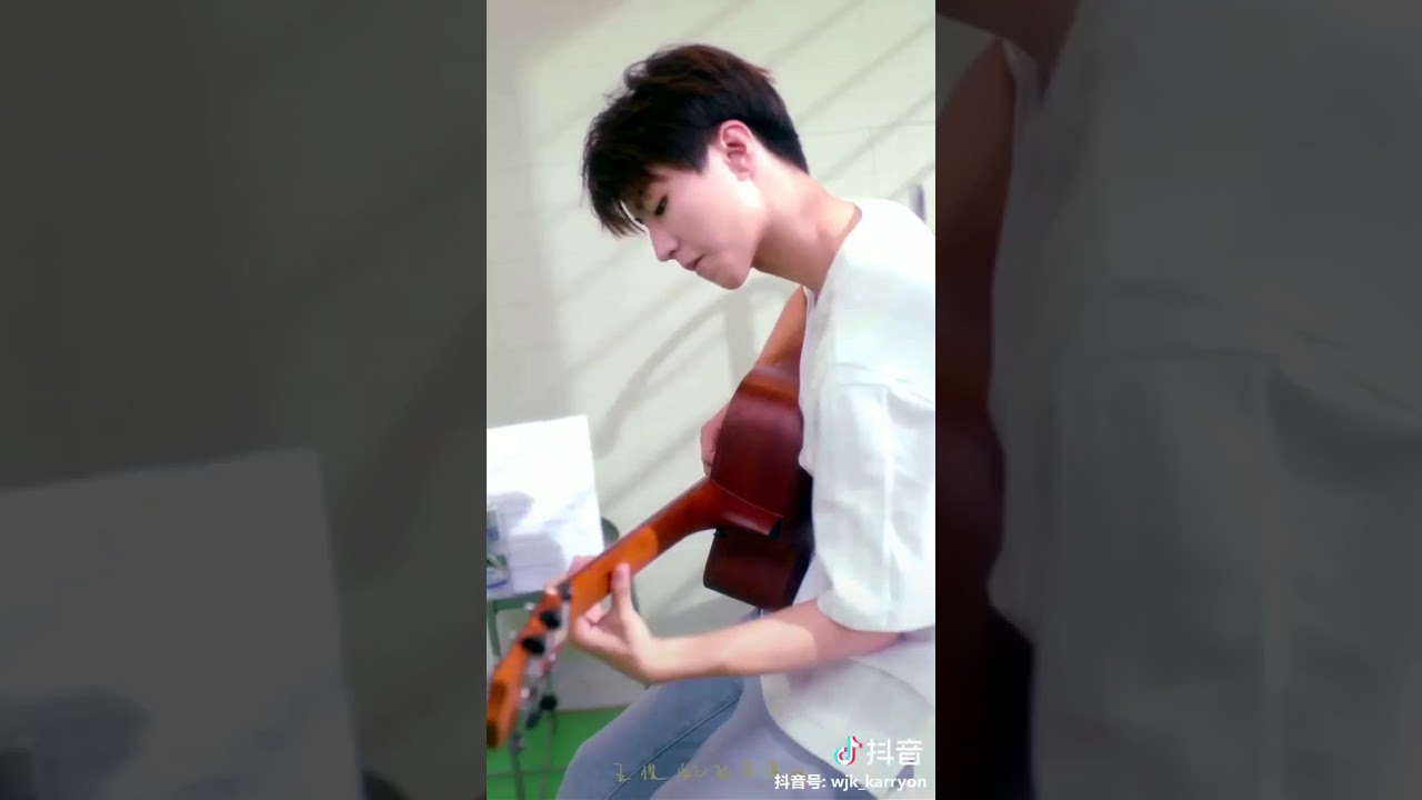 KARRY WANG đốn tym con d&acirc;n - #karrywang #Tfboys #VTK