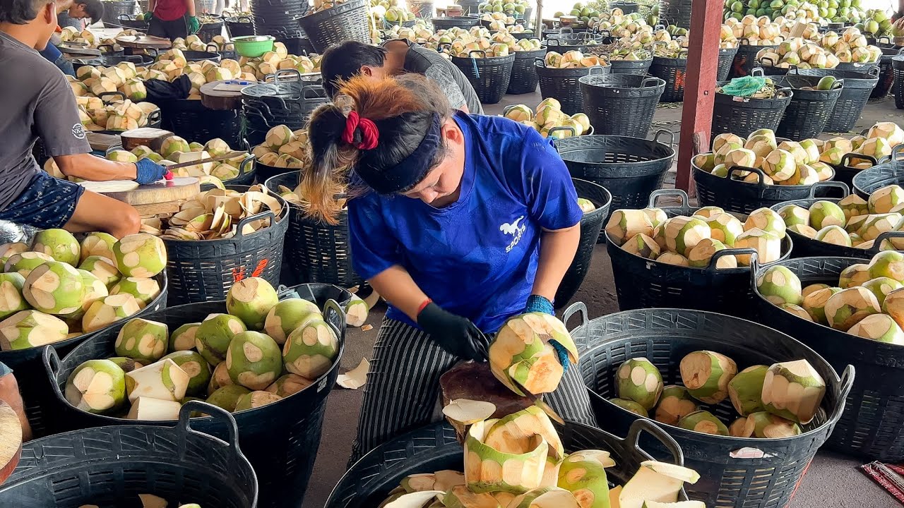 Amazing Coconut Packing Process! Crazy Speed Coconut Cutting Skills in Factory - Thai Street Food