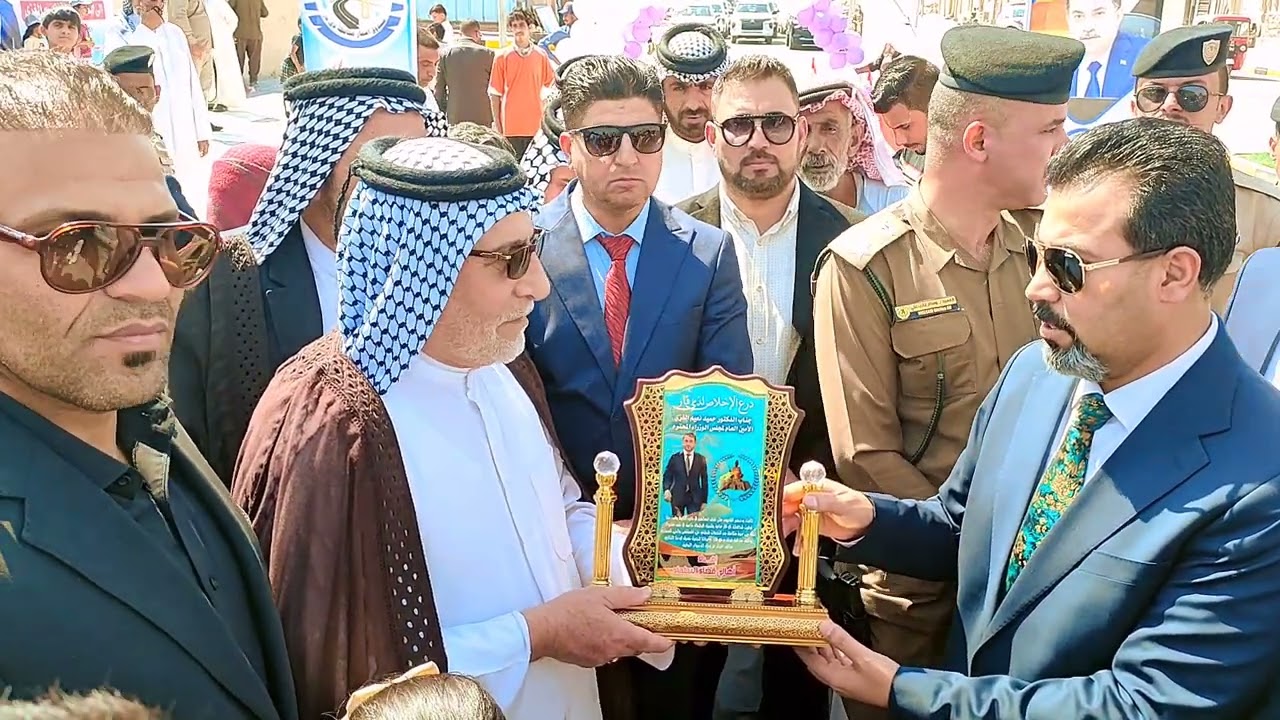 انشاء شوارع مكتملة البنى التحتية في قضاء البطحاء تنفيذ شركة در ذي قار 