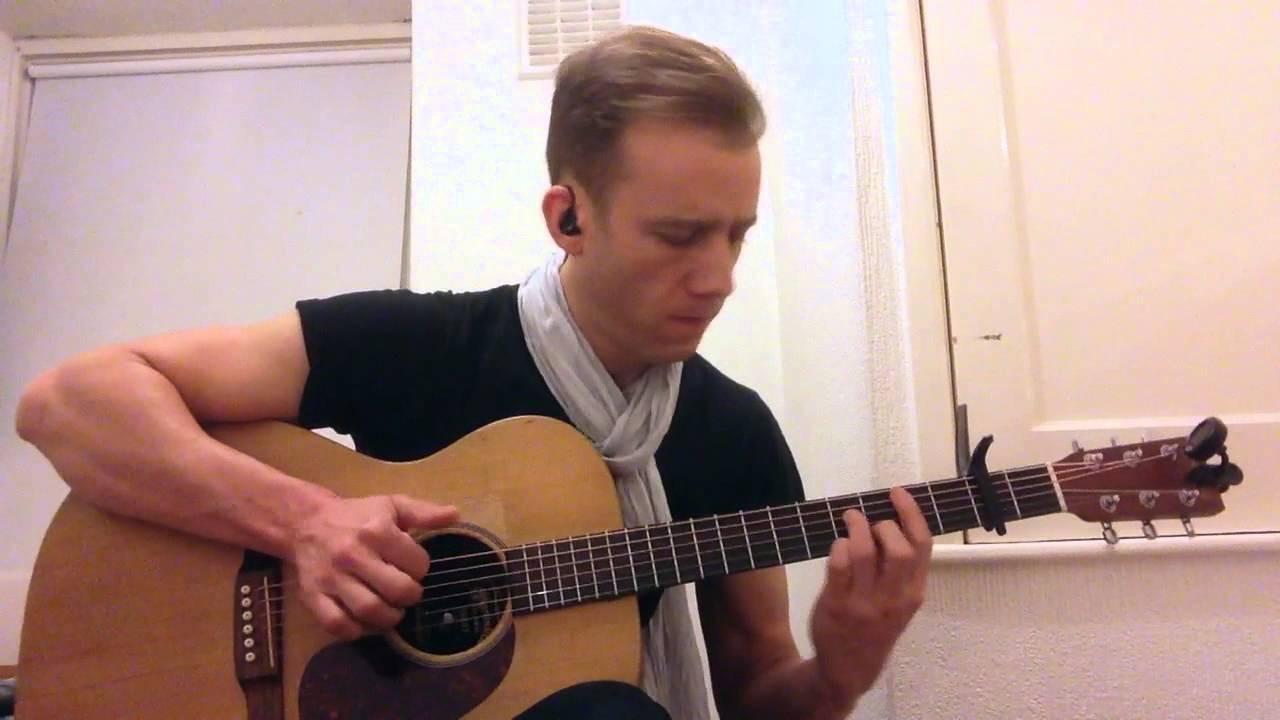 Hanamizuki played by Tobias Sebastien
