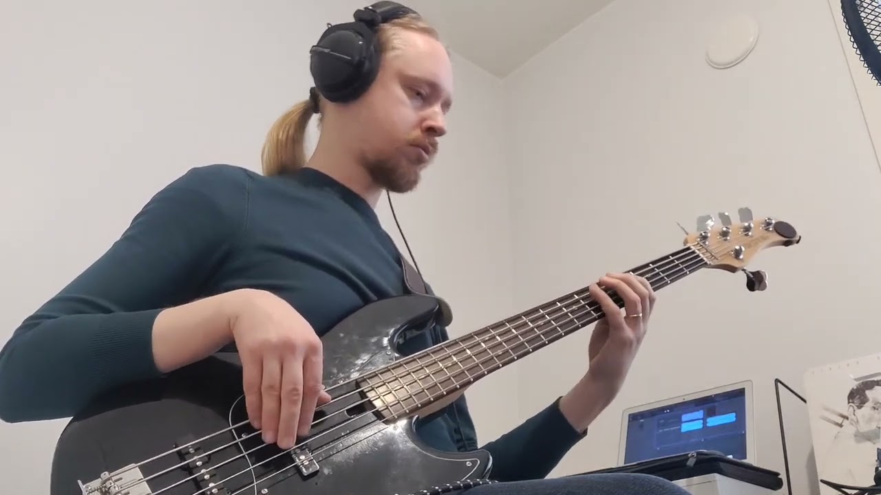 Bass for Sina (Djavan)