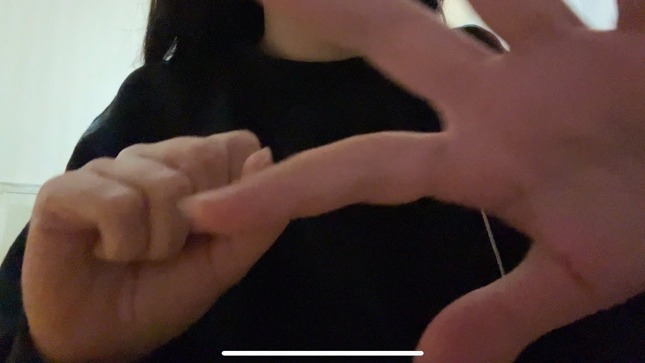 ASMR tickle tickle / tico tico | lofi, mouth sounds, trigger words, hand movements, apple mic
