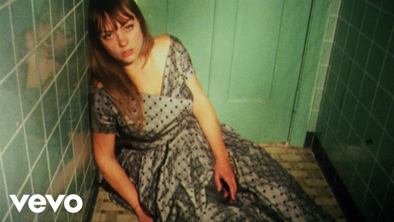 Angel Olsen - Forgiven/Forgotten (Official Video)