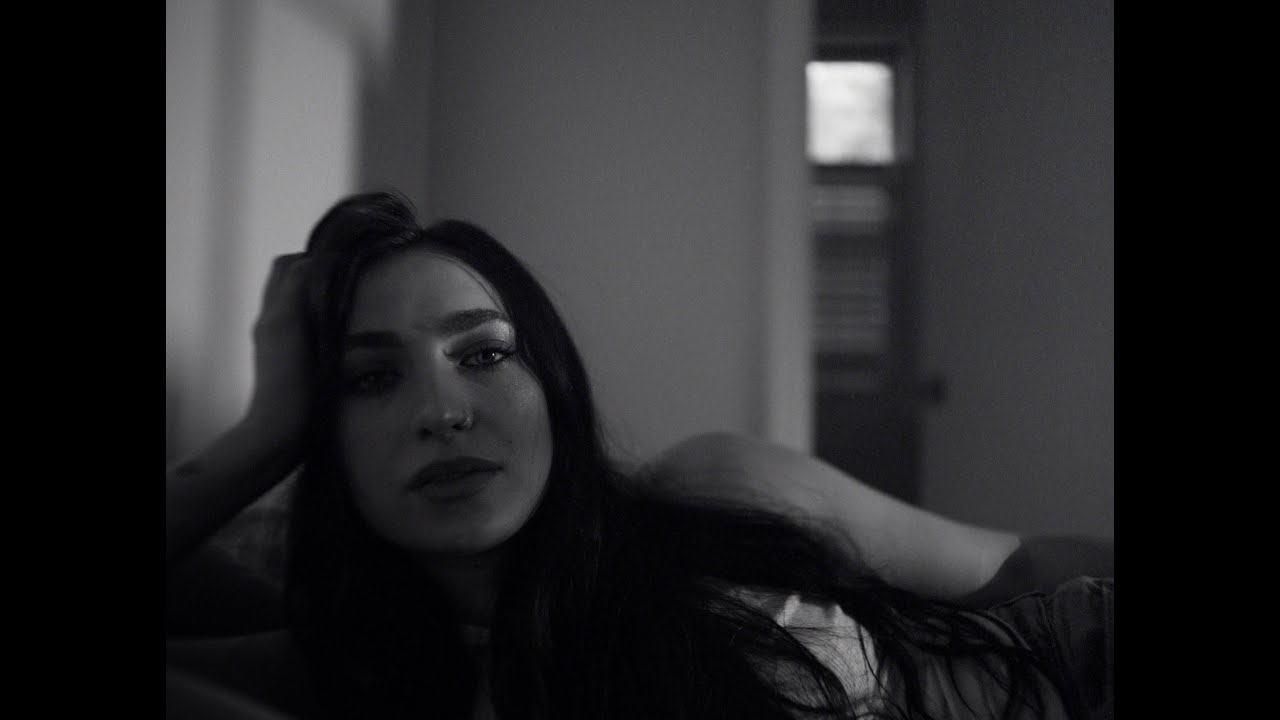 Anna Graves - Dizzy (Official Video)