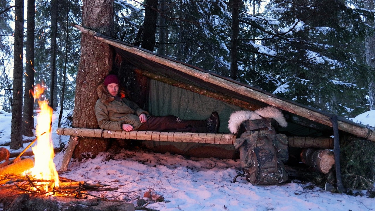 Solo Winter Camping - Building a Survival Shelter in the Snow