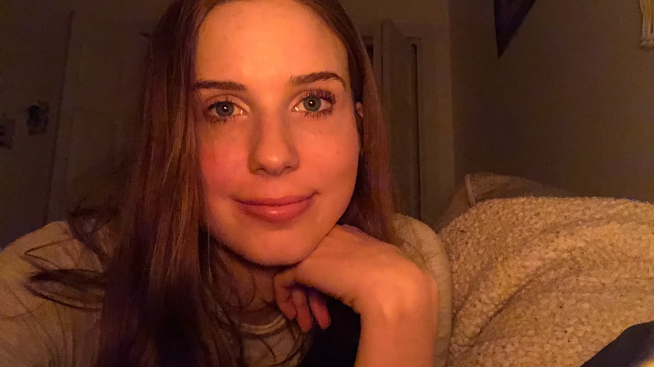 ASMR | leyendo letra de canciones de Sebastián Yatra | reading Sebastian Yatra lyrics