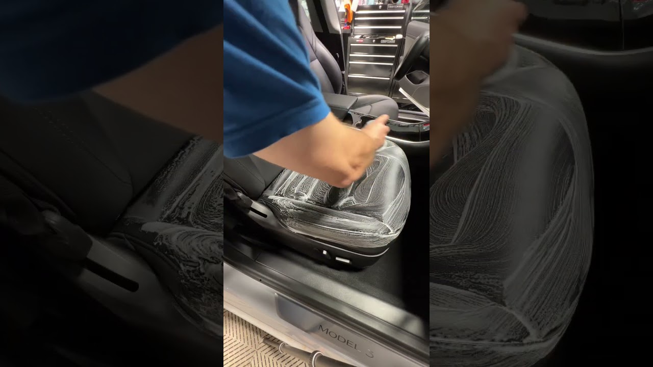 STOP DESTROYING SEATS!! How to clean seats. #hawaiidetailing  #detailing #autodetailing #Tesla