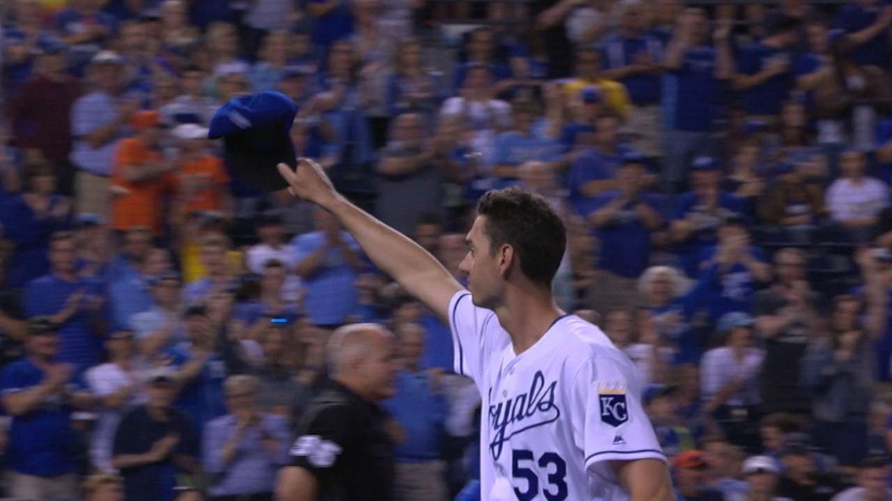 DET@KC: Skoglund fires 6 1/3 scoreless in MLB debut