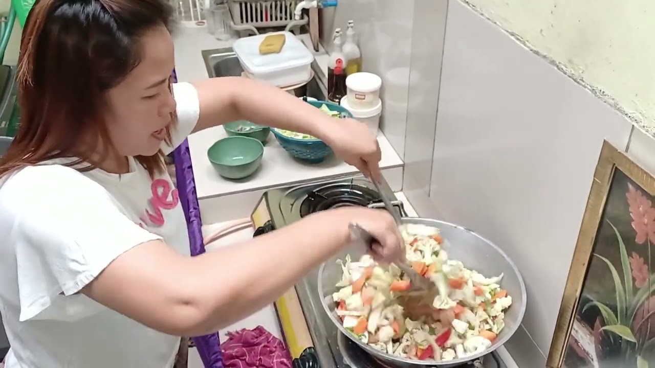 How to cook chop-suy.....Atching  Kapampangan today's video...
