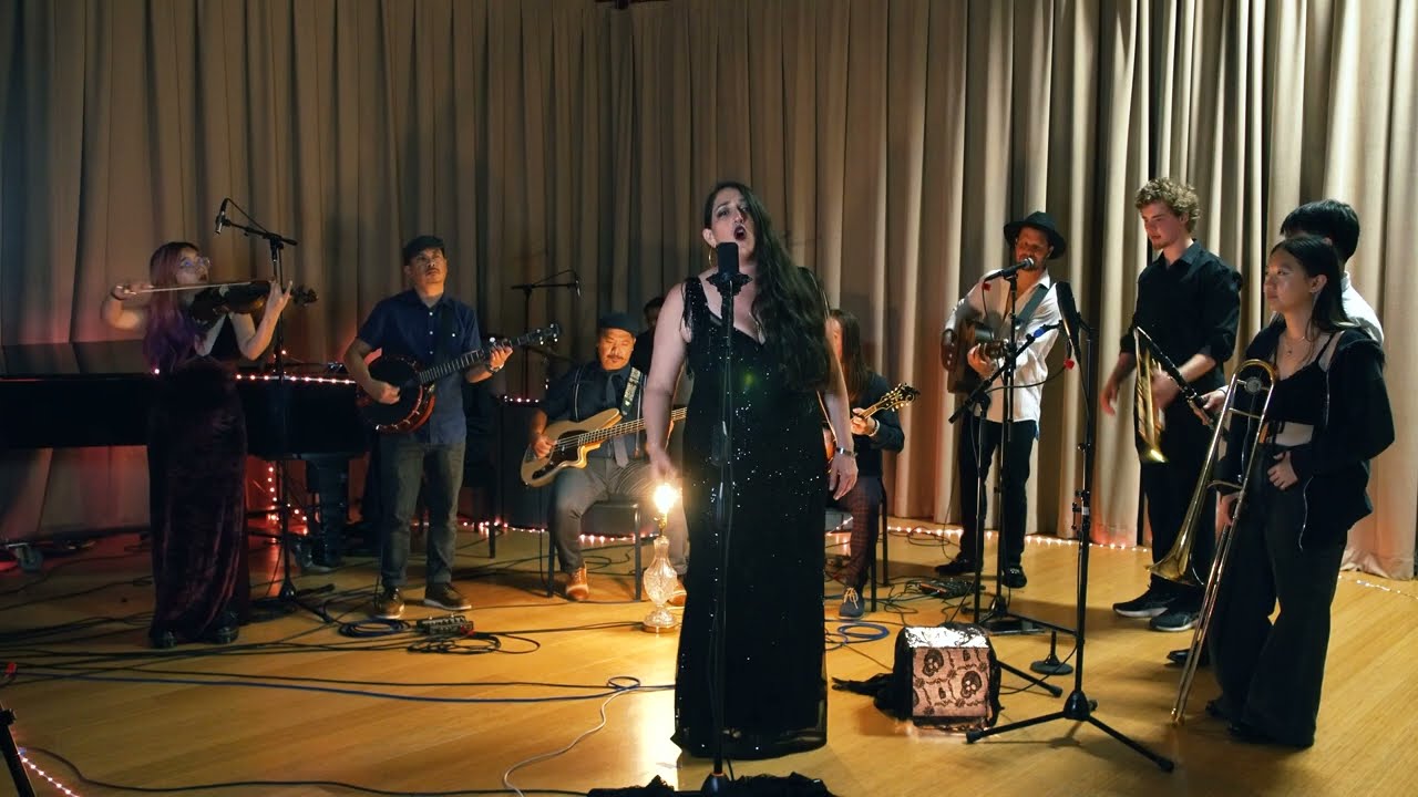 Fiore & the Fiends live acoustic cover of Love Me or Die by CW Stoneking