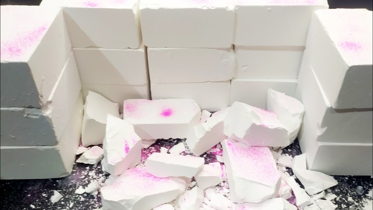 Fresh Gym Chalk Blocks Glass & Crunchy ،satisfying #asmr #oddlysatisfying #relax