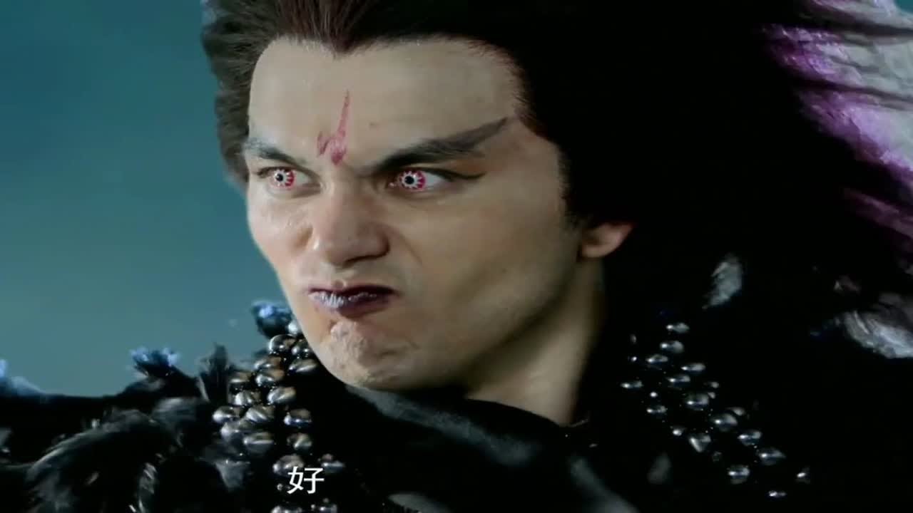 飞蓬想给镇妖剑找个对手，而重楼的魔刀早就饥渴难耐，重楼出现让飞蓬很快就移情别恋忘记了夕瑶胡歌 仙剑三