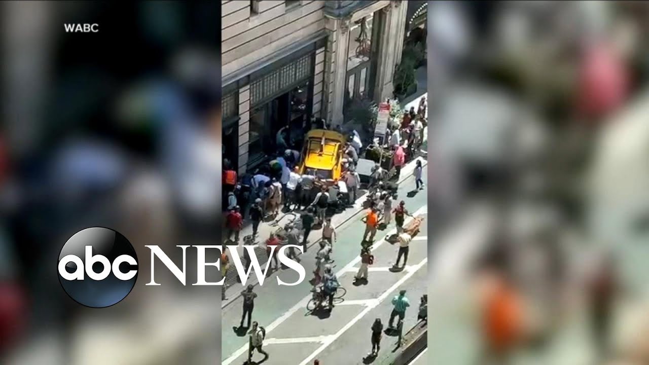 NYC cab jumps curb, strikes passengers on busy street l GMA
