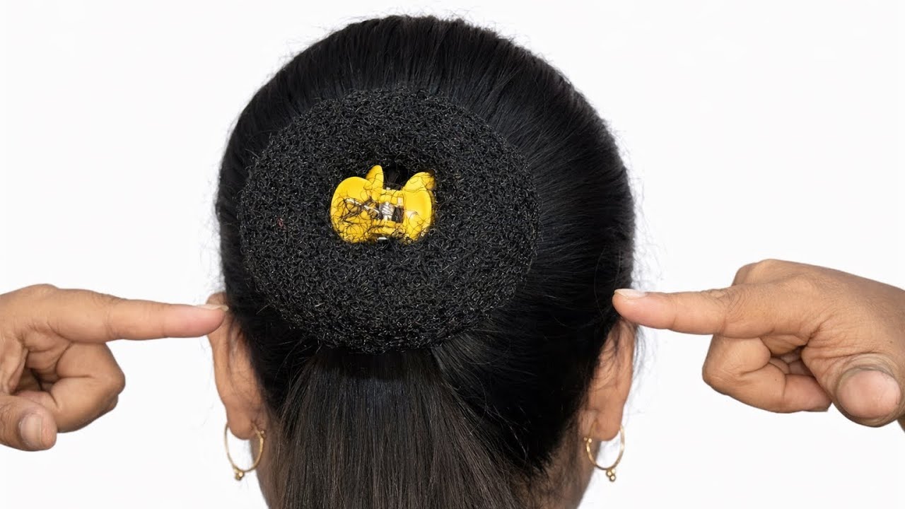1 Minute Perfect Bun With Donut 😍 | Easy Juda Hairstyle | Quick Claw Clip Hairstyles 