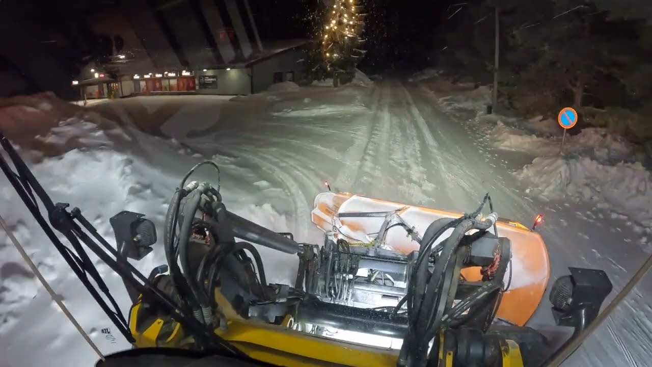 Lumirieha jatkukoon, Volvo l90g | Jcb 427