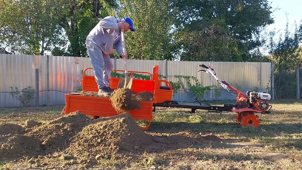 Am pus la treabă remorca RURIS 551 XL (Transport pământ nisipos în grădina de legume) !!!