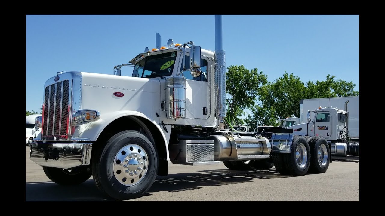 Peterbilt 389 Hood против Pete 567! Разница в дневной кабине для каждого типа. Звоните JW 970-518...