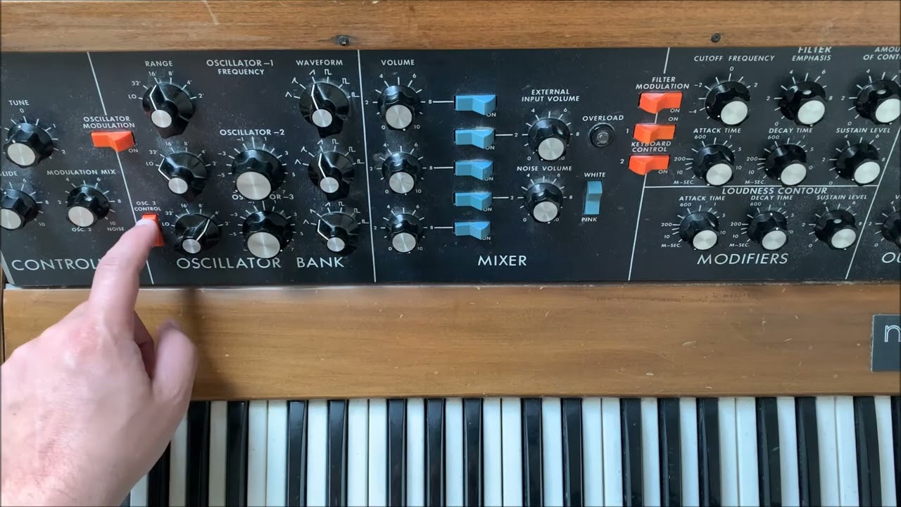 Minimoog FM percussion