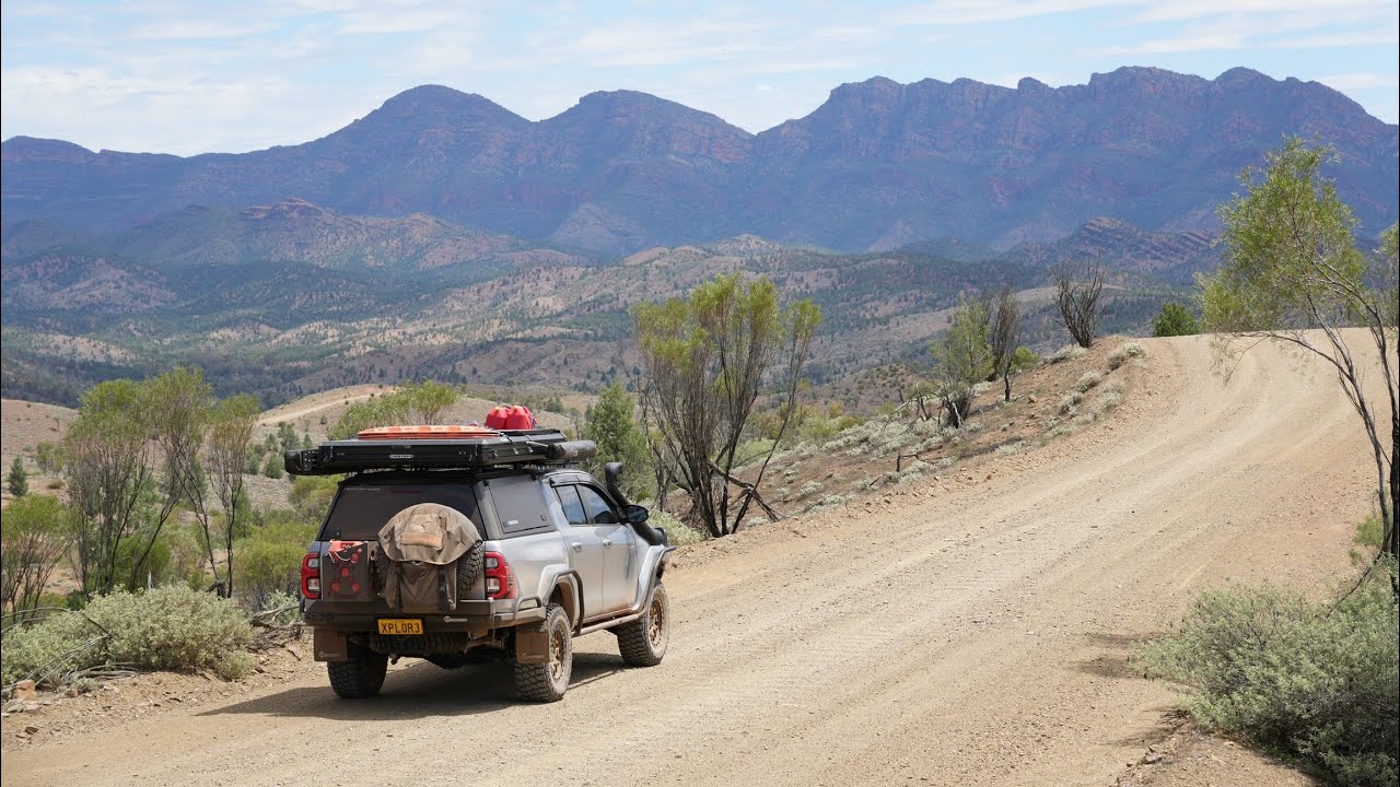 EXPLORING FLINDERS RANGES SOUTH AUSTRALIA
