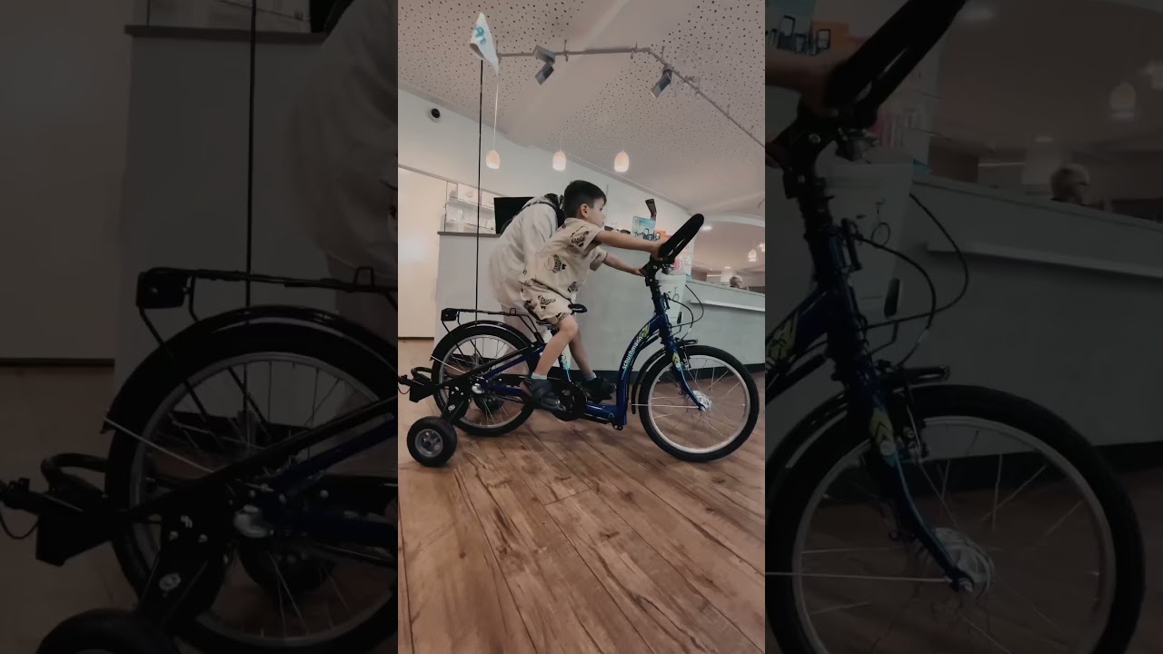 Neues Fahrrad: #therapie #autsimus #orthop&auml;die #sanit&auml;tshaus #gesundheit #therapiefahrrad #familie