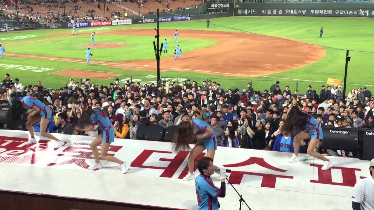 2016년 4월 20일 사직야구장 챔피언스데이 치어리더 공연 