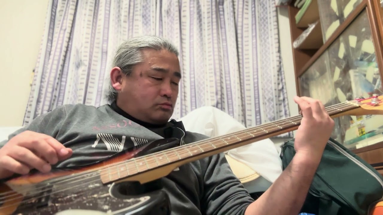 高中正義　Oh! tengo suerte bass cover