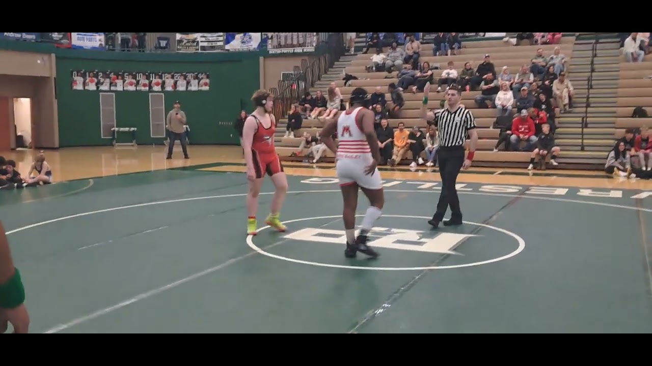 Welp,this is it! #moments #Folkstylewrestling #finalswreslting Wrestling finals 215 weightlclass