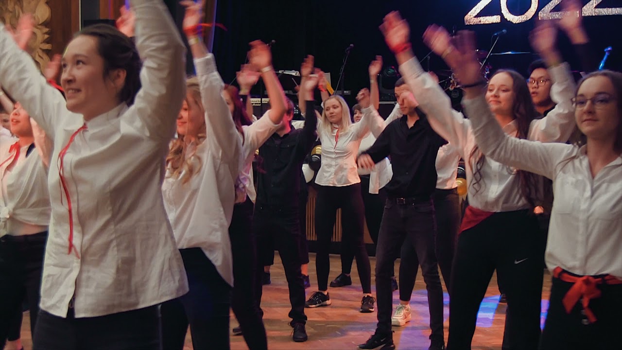 Předtančení 4.A | Maturitní ples Gymnázia ústí nad Orlicí 2021