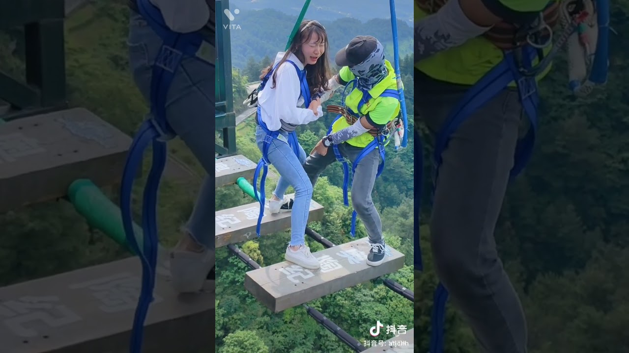 【高度300m】中国の高山アトラクションが土下座しても行きたくないレベルだった