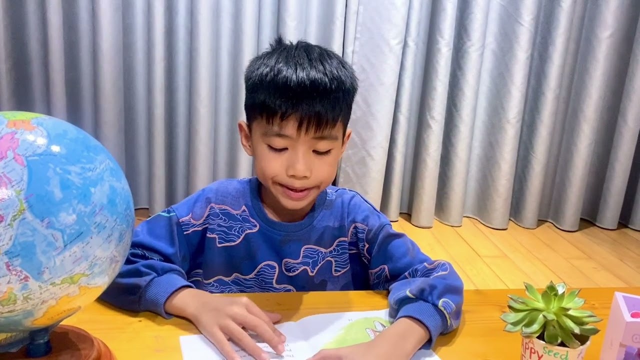 E Subi đọc sách